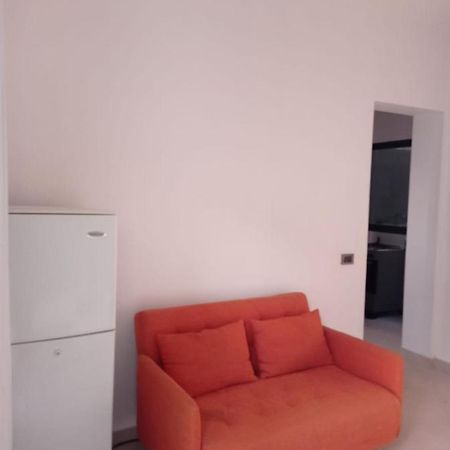 Apartamento Avenida ซาลเรย์ ภายนอก รูปภาพ